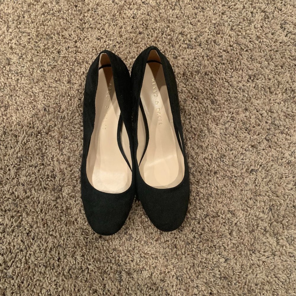 Kelly & Katie Round Toe Black 3" Heels Size 8